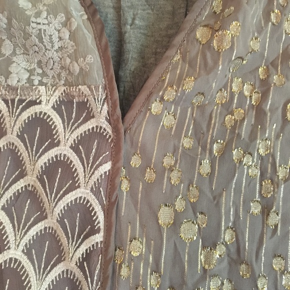 Anthropologie Embellished tee size S - Picture 3 of 6